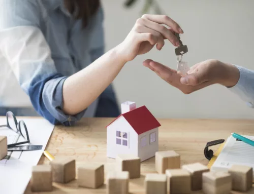 Unclaimed properties entering the Greek real estate market due to abandoned estates